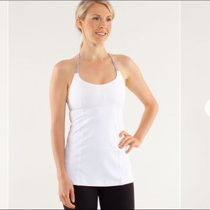 Lululemon wondering yogi halter size 6